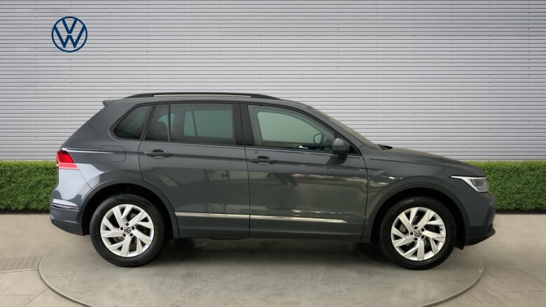 Volkswagen Tiguan 1.5 TSI 150 Life 5dr Petrol Estate